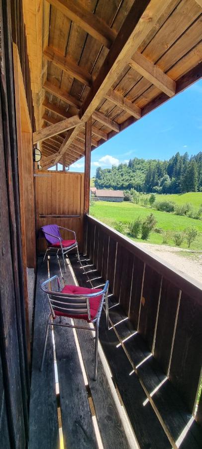 Miramont Horse Trekking Hostel Saicourt ภายนอก รูปภาพ